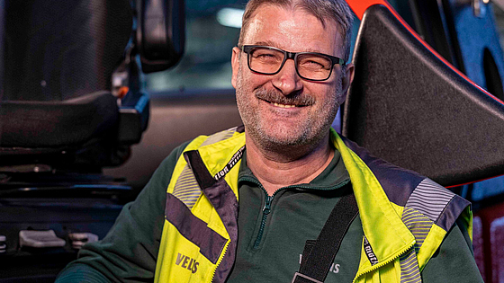 Dirk Appel ist ein optimistischer Mensch. Er hat sich schnell mit seinem Schicksal abgefunden und immer nach vorne geschaut. | © Boris Golz/Brauerei C. & A. Veltins GmbH & Co. KG Akzente Gabelstapler Reha