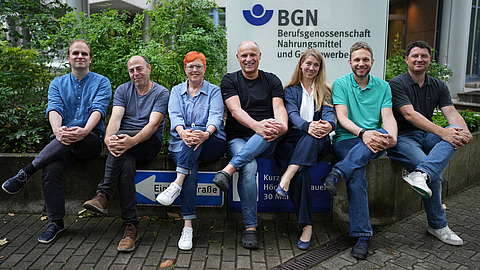 Der Fachbereich Physik/Technik: Dr. Jan-Niklas Tödt, Hermann Schiebler, Brigitte Wehling, Dr. Dirk Lorenz, Janna Lamprecht, Dr. Sebastian Nissle, Paul Schupin