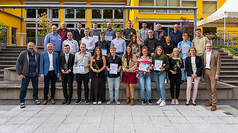 Förderpreis für Azubis 2022 - Preisträger - Gemeinschaftsfoto - Reinhardsbrunn