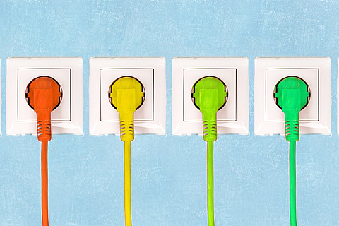 Bunte Stromstecker