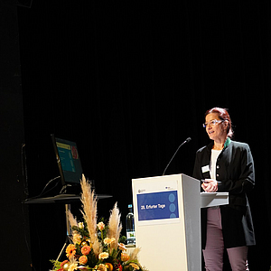 Dr. Danielle Prechtl von der Forschungsgesellschaft für angewandte Systemsicherheit und Arbeitsmedizin (FSA) | © BGN Fr. Prechtl Erfurter Tage 2023