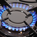 Eine Flamme auf dem Gasbrenner