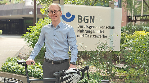 Henrik Habenicht vor der BGN