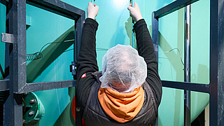 Tankinspektion bei Henkell Freixenet