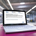 Offenes Laptop mit der Startseite MOLA
