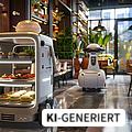 Ein autonomer Roboter im Restaurant liefert Essen an die Tische der Besucher.