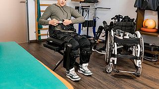 Anna Struckmann, Training mit Exoskelett